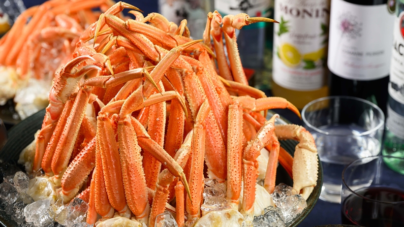 【1〜3月限定】冬の味覚「カニ」「フグ」を心ゆくまで！和洋中60種類の贅沢ビュッフェ♪＜夕朝食付＞