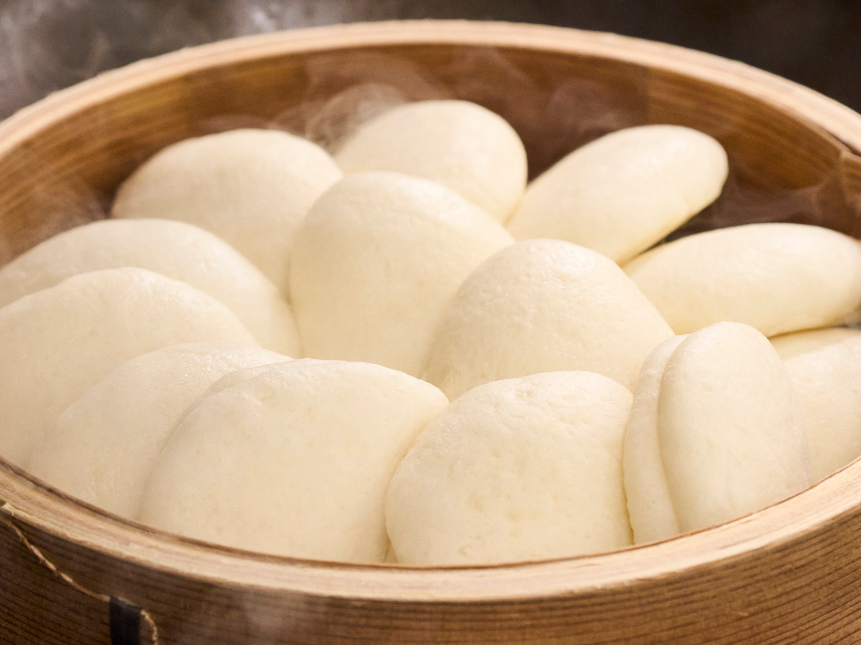 ＜朝食ビュッフェ＞チキンバオ（イメージ）