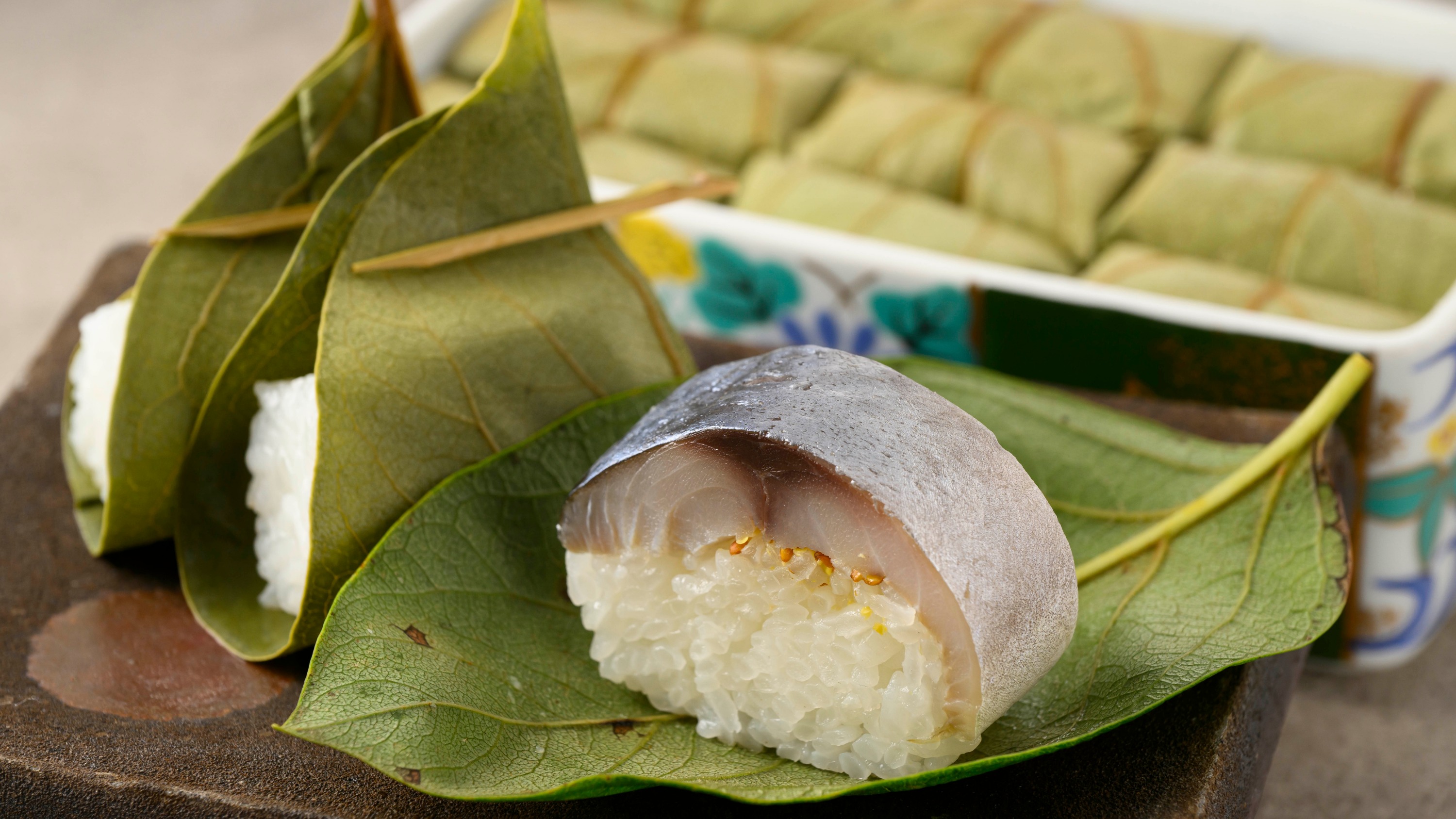 ＜夕食ビュッフェ＞オリジナル柿の葉寿司（イメージ）