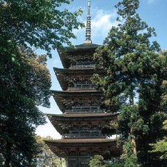 【妙成寺】 北陸における日蓮宗の本山で多数の重要文化財があります。※お車で約20分