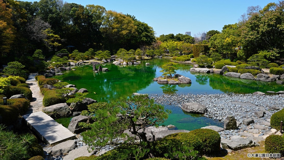 【都心のオアシスで癒しのひとときを】大濠公園日本庭園チケット＆12時アウトOK！◆おにから朝食付◆