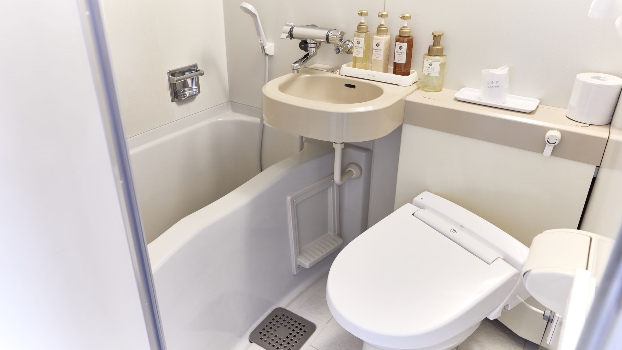 客室ユニットバス