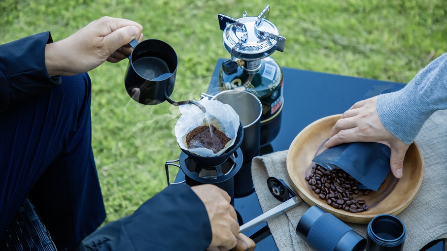 【屋外ブリューコーヒー体験】紀州備長炭焙煎珈琲で味わう贅沢なひととき〈夕朝食付き〉