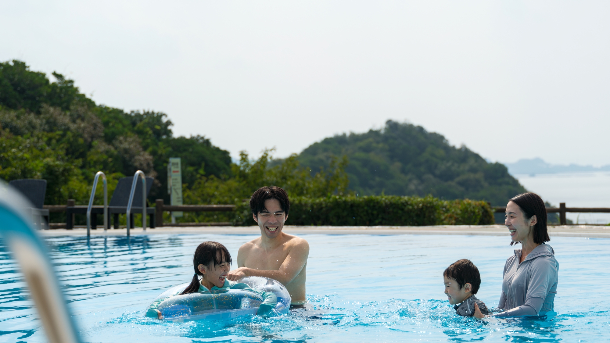 ガーデンプール（夏季限定）