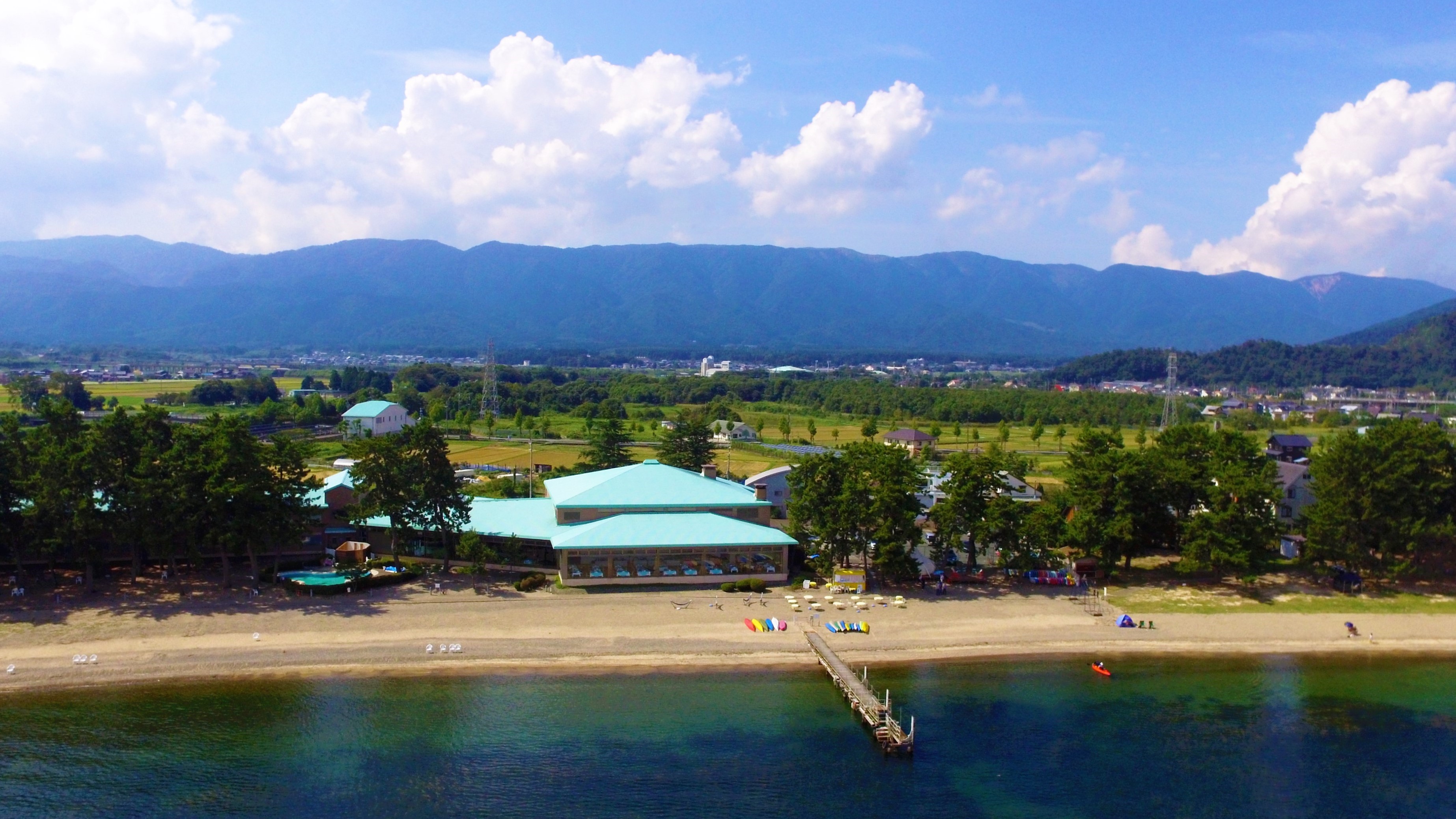 ホテル全景　上空から