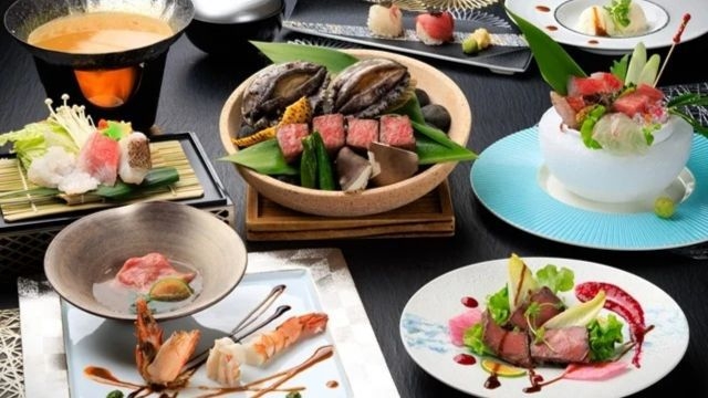 【夏グレードアップ】美の技と味の饗宴　金目鯛・ハモ・あわび・熊野牛「美味饗宴」　2026