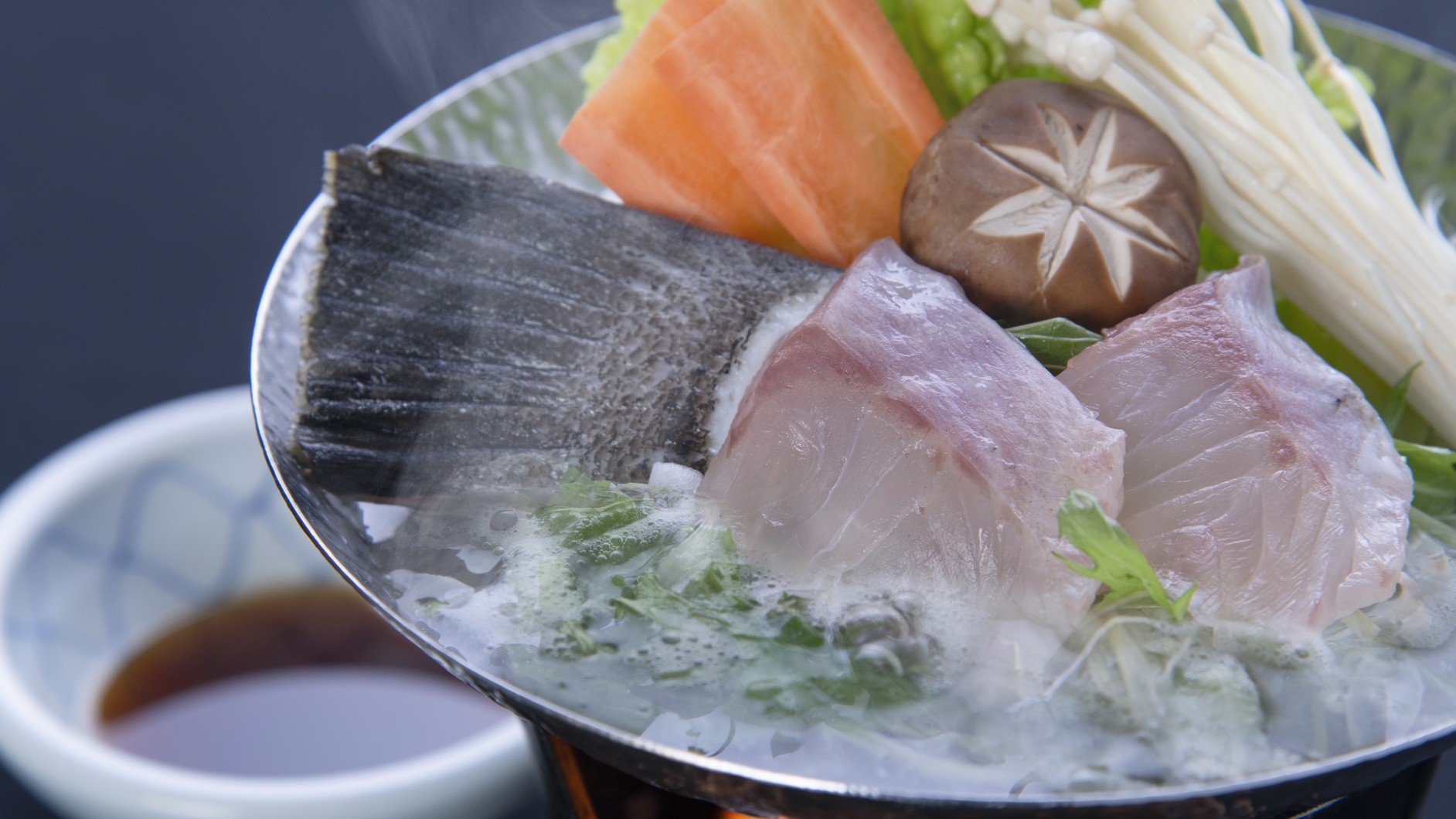 【またきてね関西】【１泊２食】鮑＆牛肉　新鮮な地元食材を堪能【紀州会席DX雅】