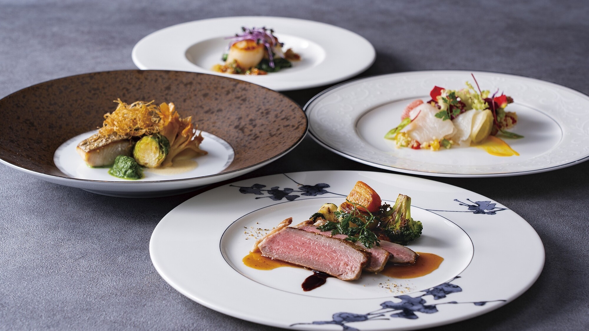 【記念日】Anniversary Stay〜夜景×フルコースディナー付き〜（1泊2食付き）