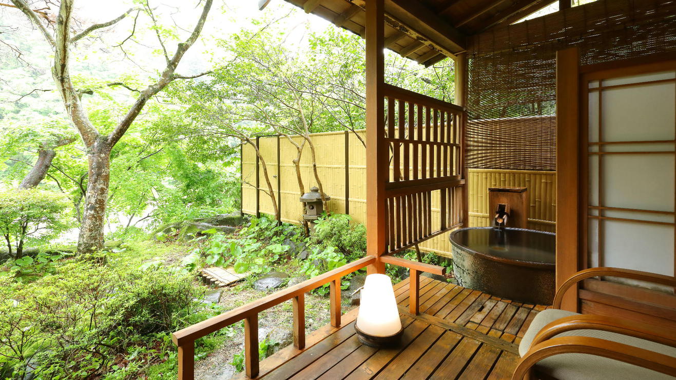 【温泉露天風呂付客室】鬼怒川を望む和室10畳＋庭園