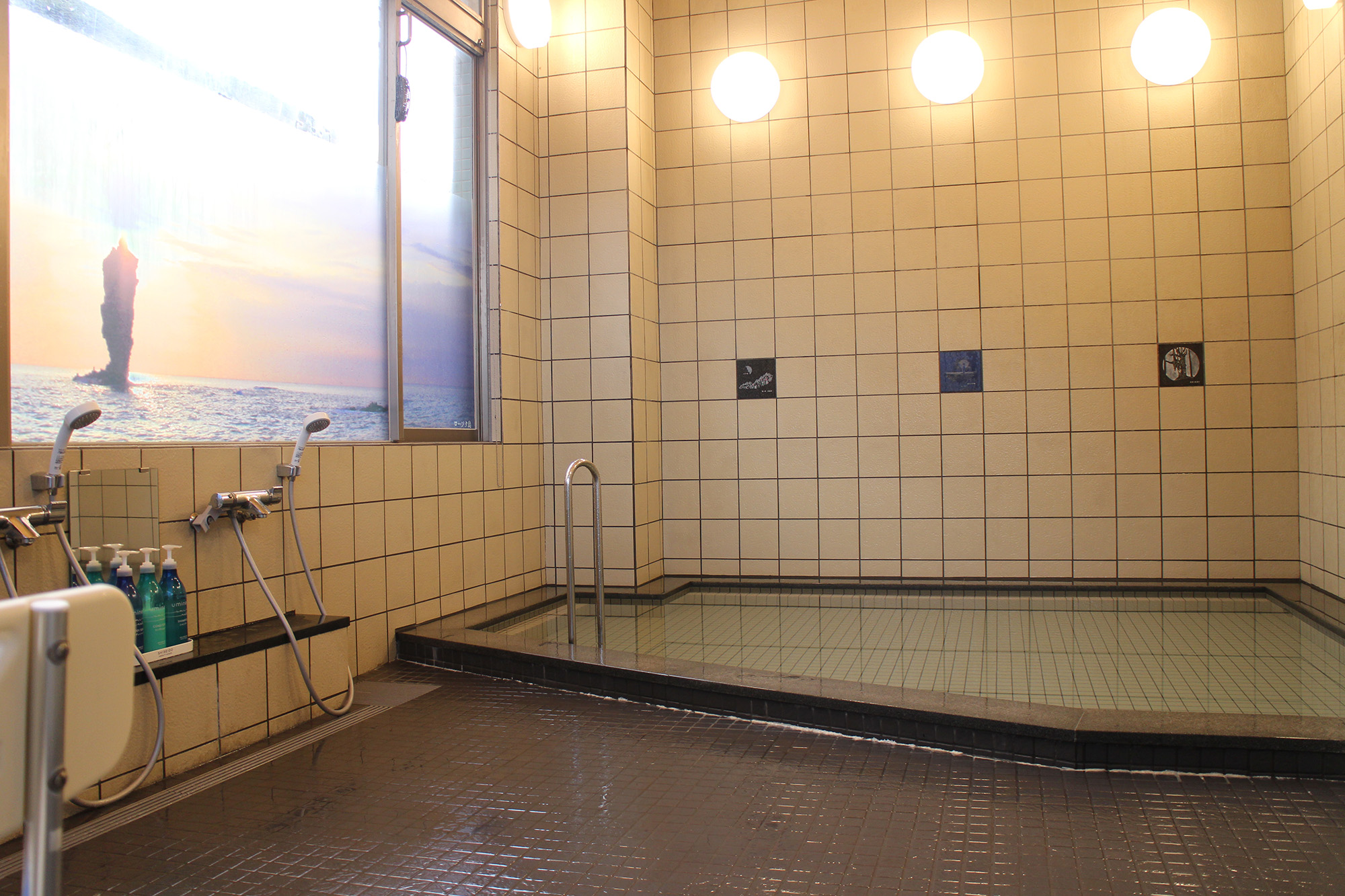 【男湯大浴場】一日の疲れを癒してください