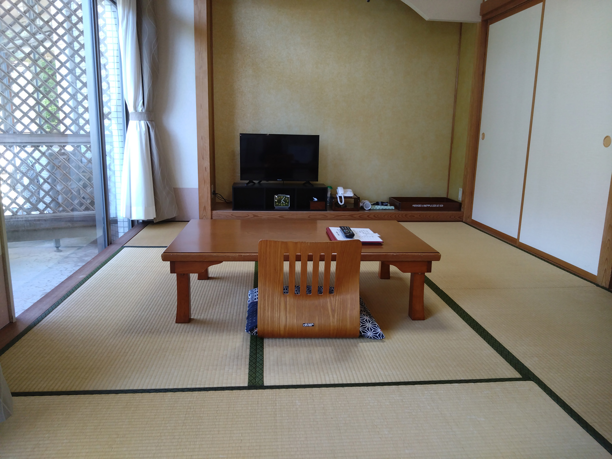 【海側和室6畳一例】