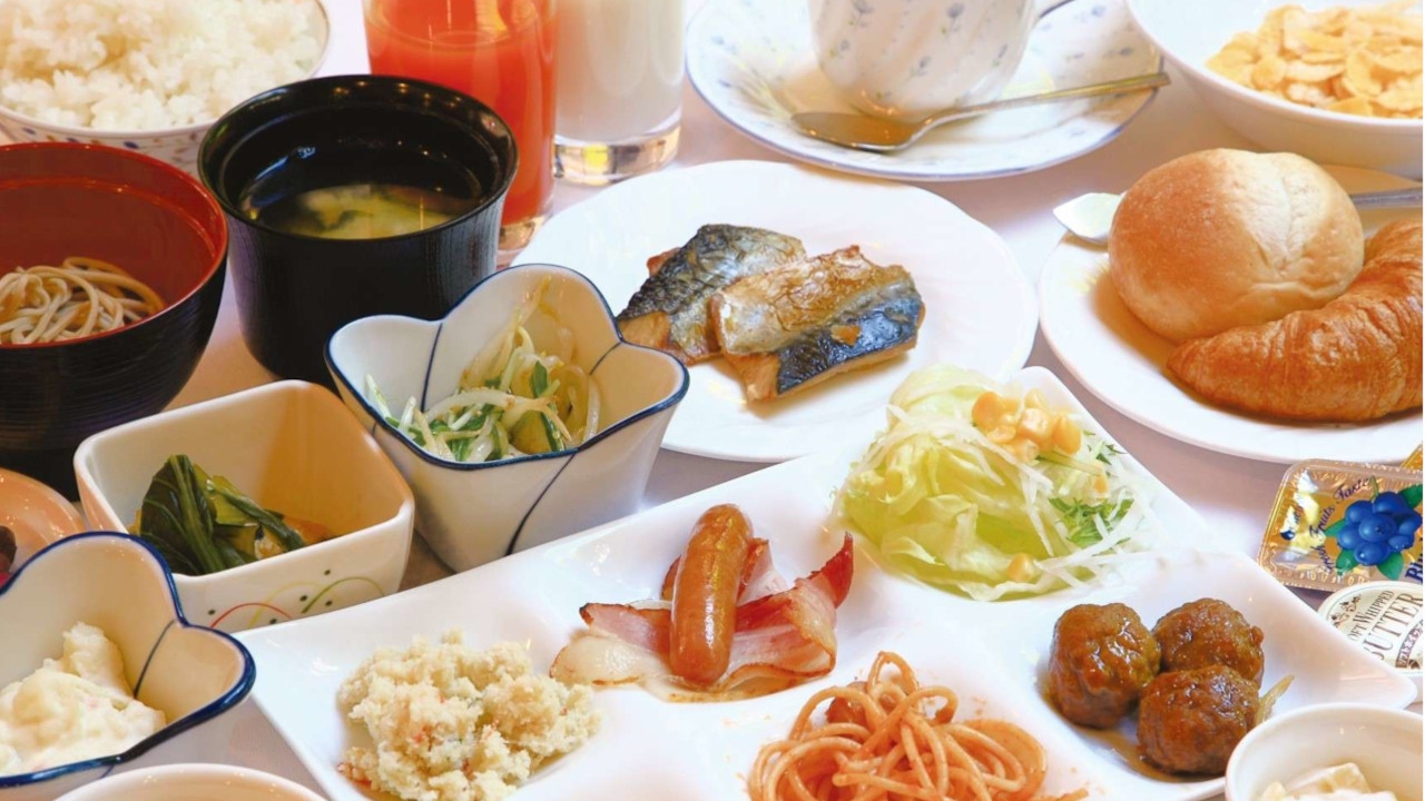 2泊以上でお得に☆連泊格安プラン☆無料朝食バイキング付♪