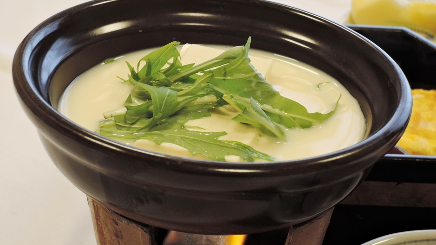 *【ご朝食一例】豆乳湯豆腐