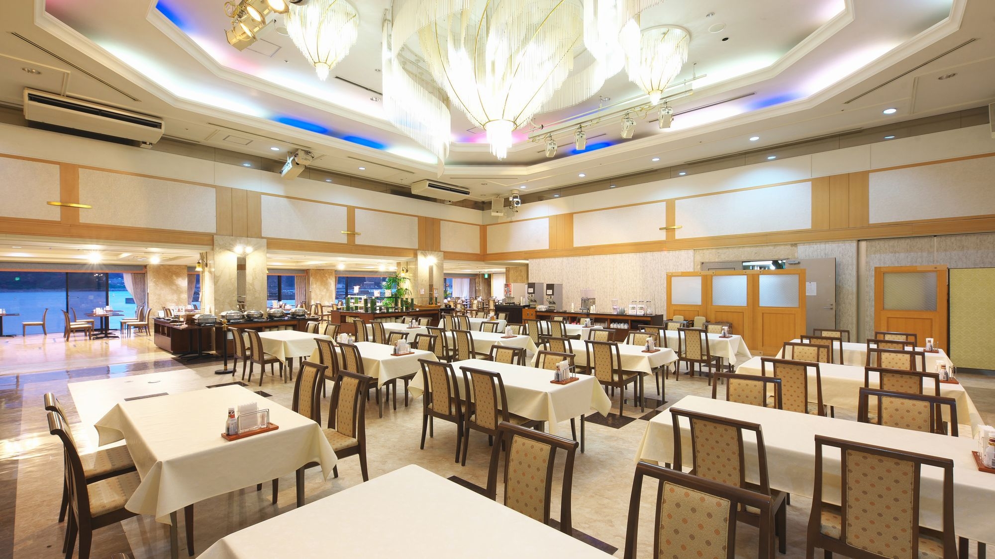 【客室限定特典付】厳選素材でその日だけの特別コース料理を堪能｜至福の一献＜夕食：料亭阿うん＞