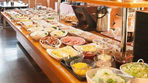 ◆60品を超える釧路のおかあさん手作りの朝食バイキング