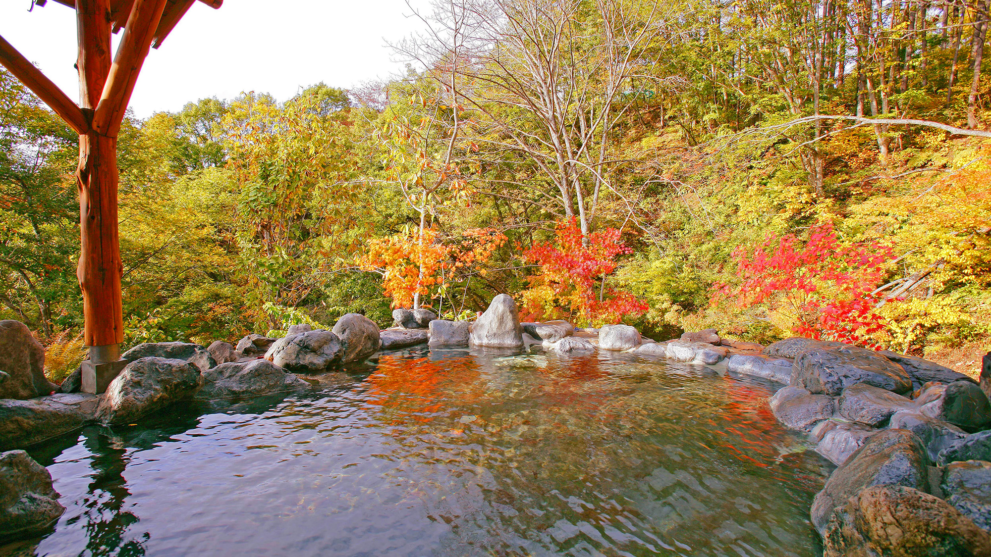 【絶景露天風呂「百景花」】