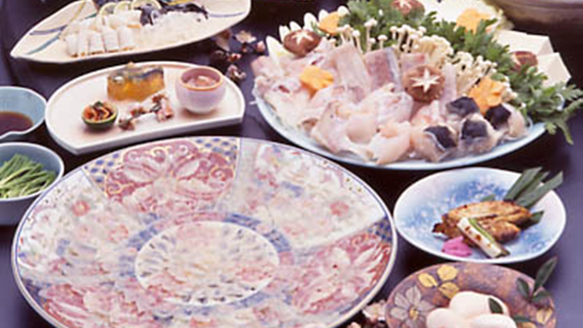 【秋・冬限定】＜お手軽ふぐ会席＞リーズナブルに「とらふぐ」を味わう。定番ふぐメニューをご提供★