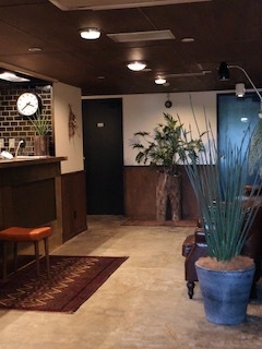 ●素泊まり●アクセスが良いからビジネス・観光に便利●禁煙室●周辺には２００軒以上の飲食店♪