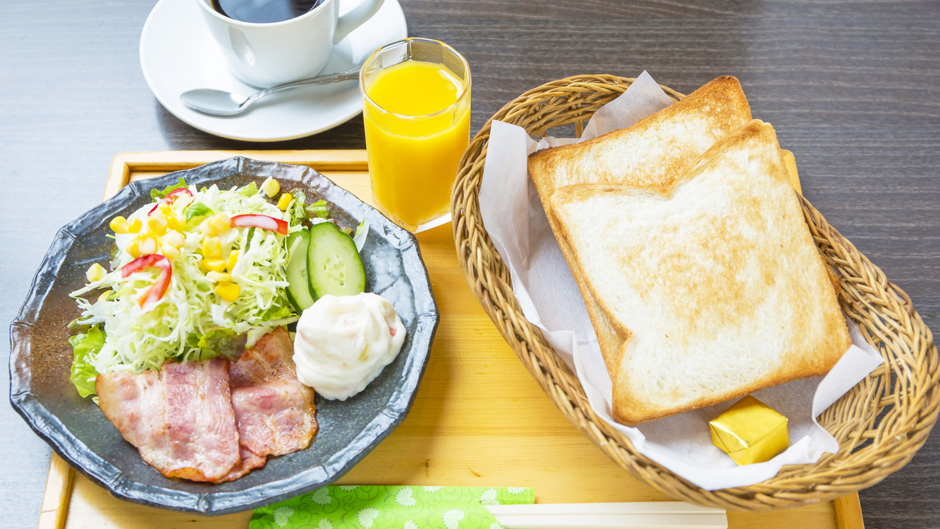 洋朝食。和食か洋食かお選びいただけます。