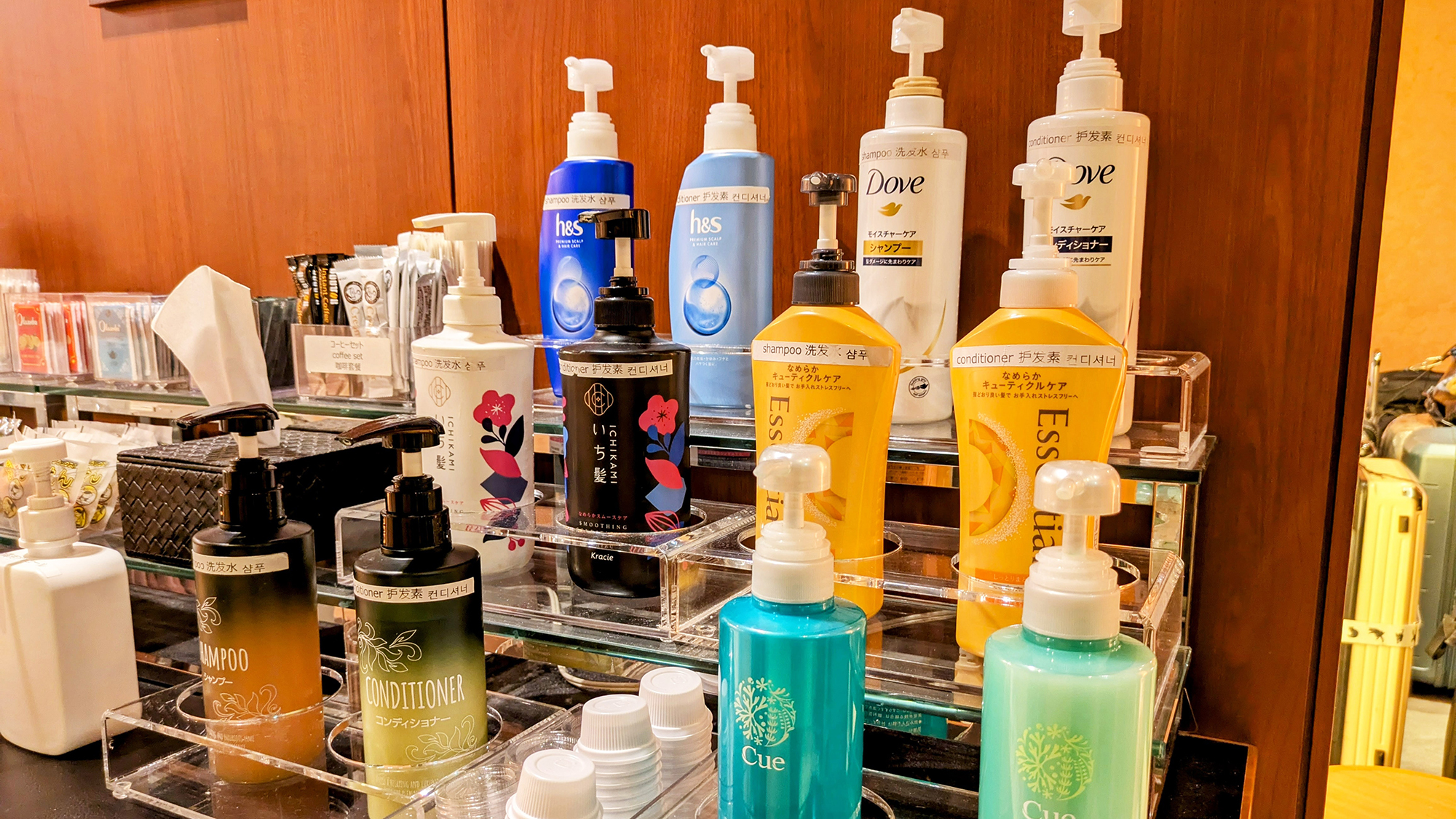 アメニティ&シャンプーバー　ご宿泊者様はいつでも無料で自由にご利用頂いただけます。