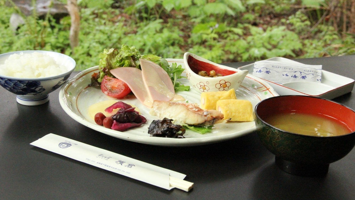 ★　歴史ある建物で四季を感じる戸隠旅　【ハイシーズン／2食付】