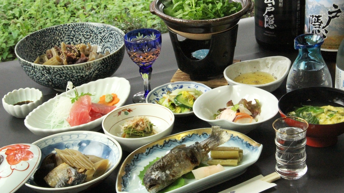 【現金払い限定】築150年の趣を楽しむ　戸隠探訪お得プラン【1泊2食付】
