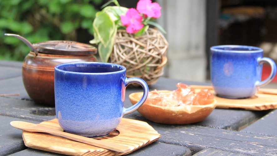 ★【更埴のあんずのお菓子】スタンダードコーヒー＆ご好評のお茶うけです。 