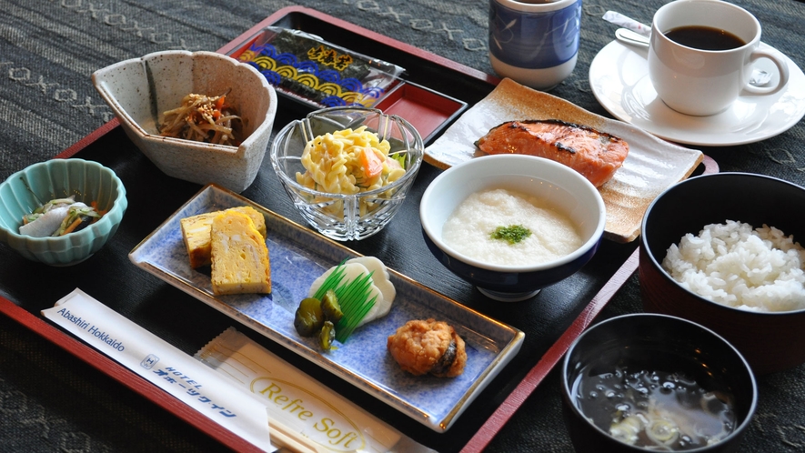 【朝食の一例】和定食の日替わりメニュー