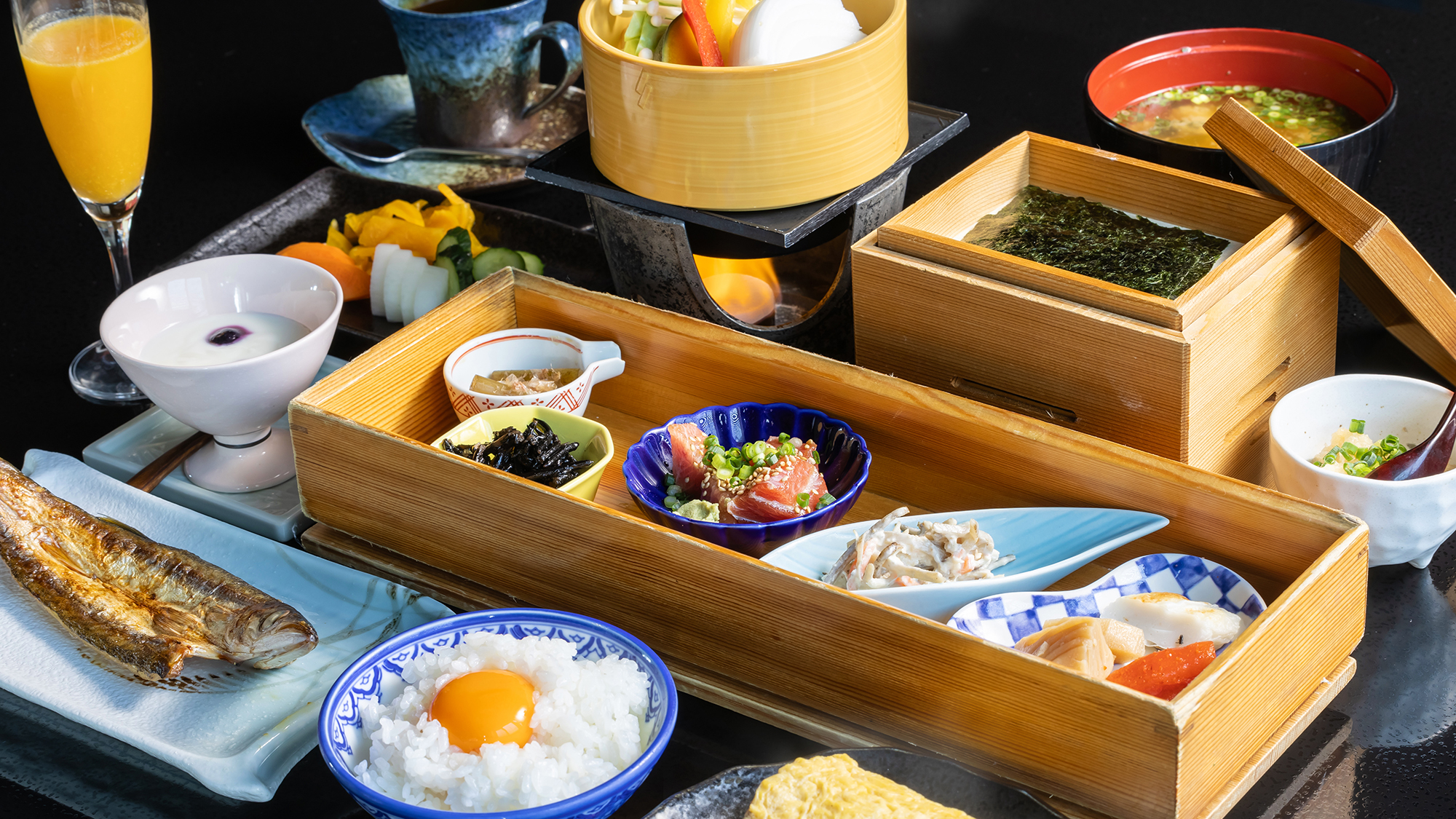 朝食