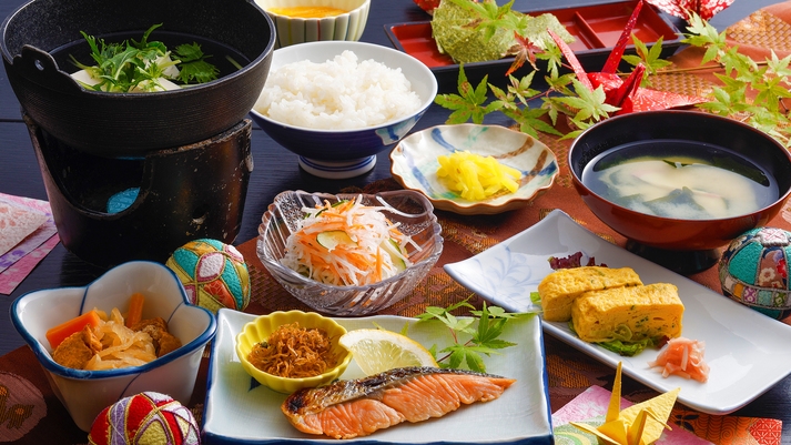 【朝食付】京の湯豆腐を味わう和朝食◇京都駅から徒歩10分、観光の拠点に！！＜大浴場完備＞