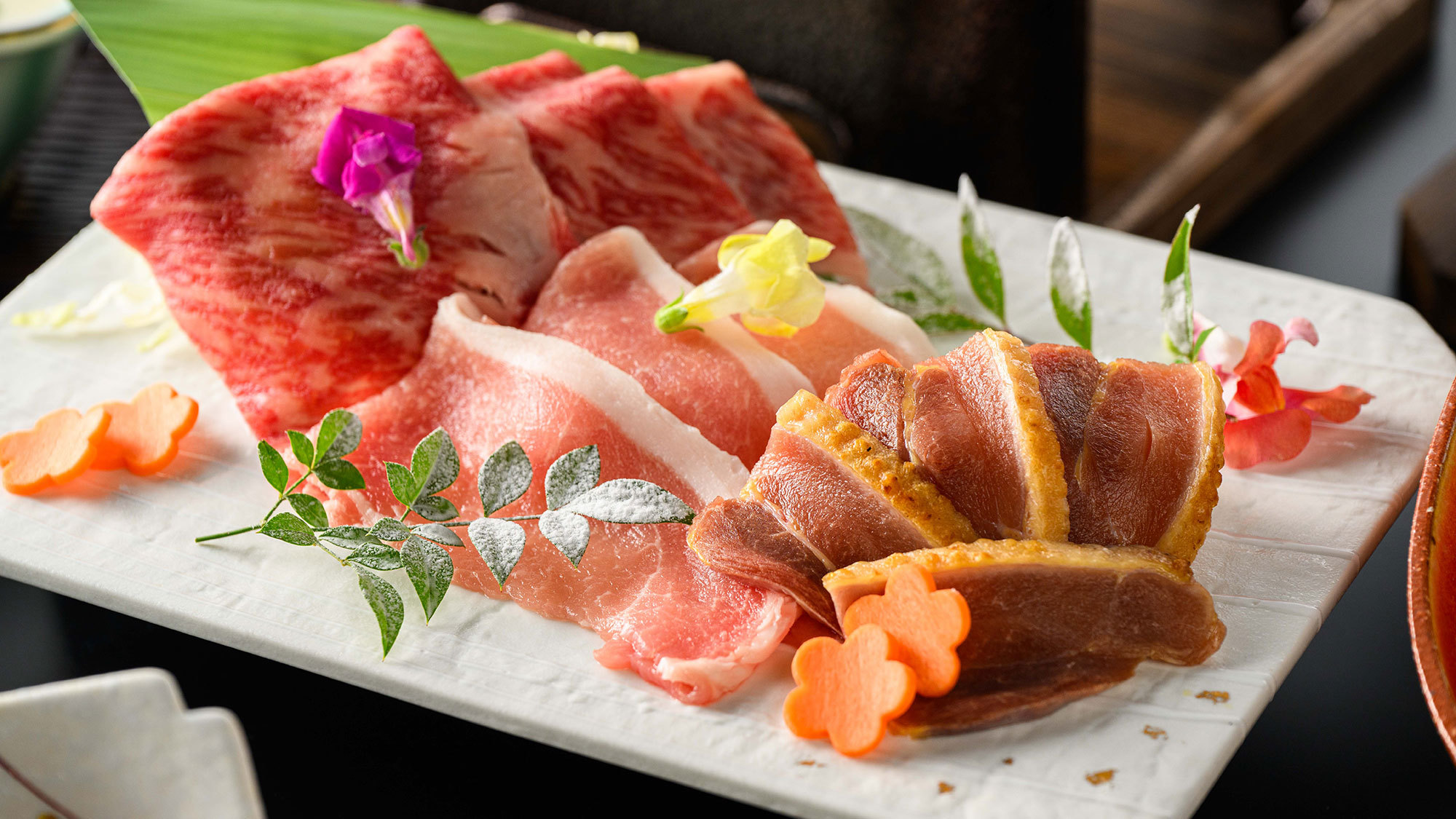 【かがりや会席〜大和の恵〜】奈良特産「大和牛・大和ポーク・大和肉鶏」を食す夏の贅沢時間（夕・朝食付）