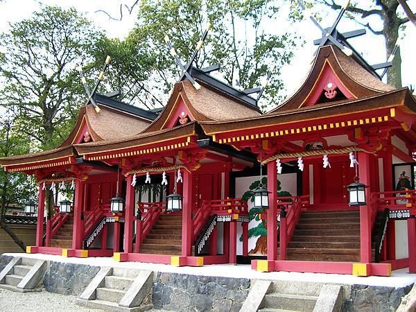 【ガイド付きツアー】昭和の文豪・三島由紀夫が訪れた「大神神社・率川神社」を巡る奈良の旅（夕・朝食付）