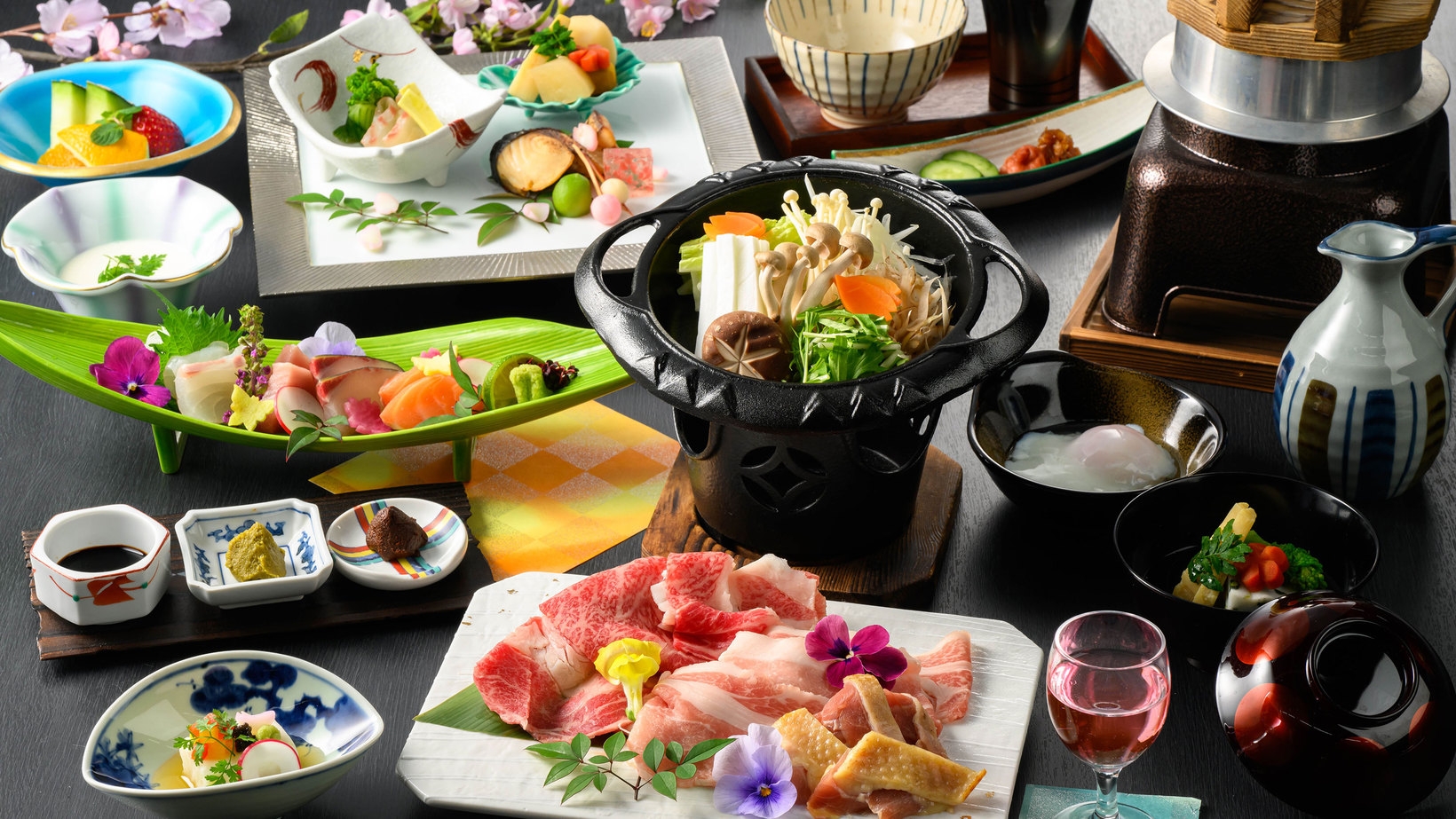 【かがりや会席〜大和の恵〜】奈良特産「大和牛・大和ポーク・大和肉鶏」を味わう贅沢な一時（夕・朝食付）