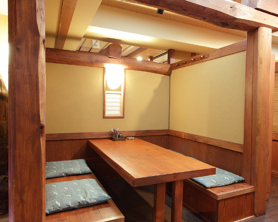 お食事は当館2階『日本料理かがりや』にて。