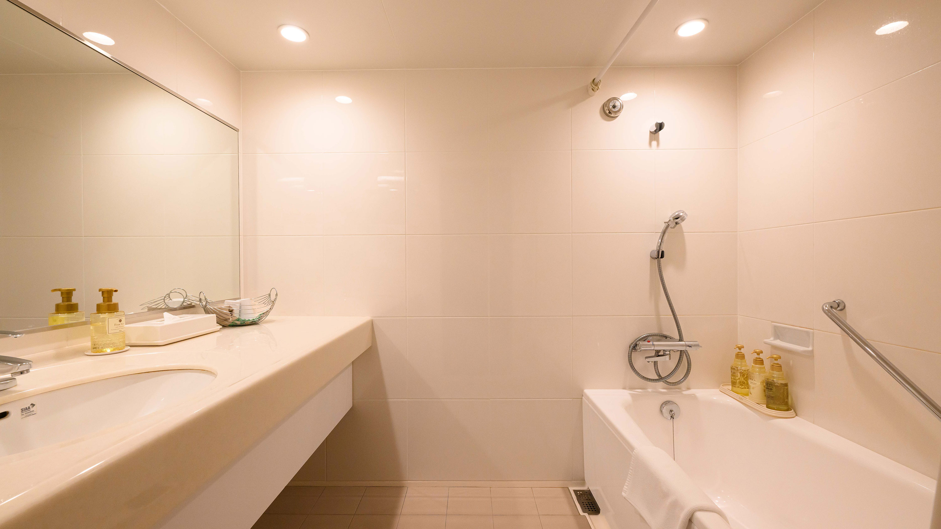 【奈良スイート】トイレ・バス別のセパレートタイプ