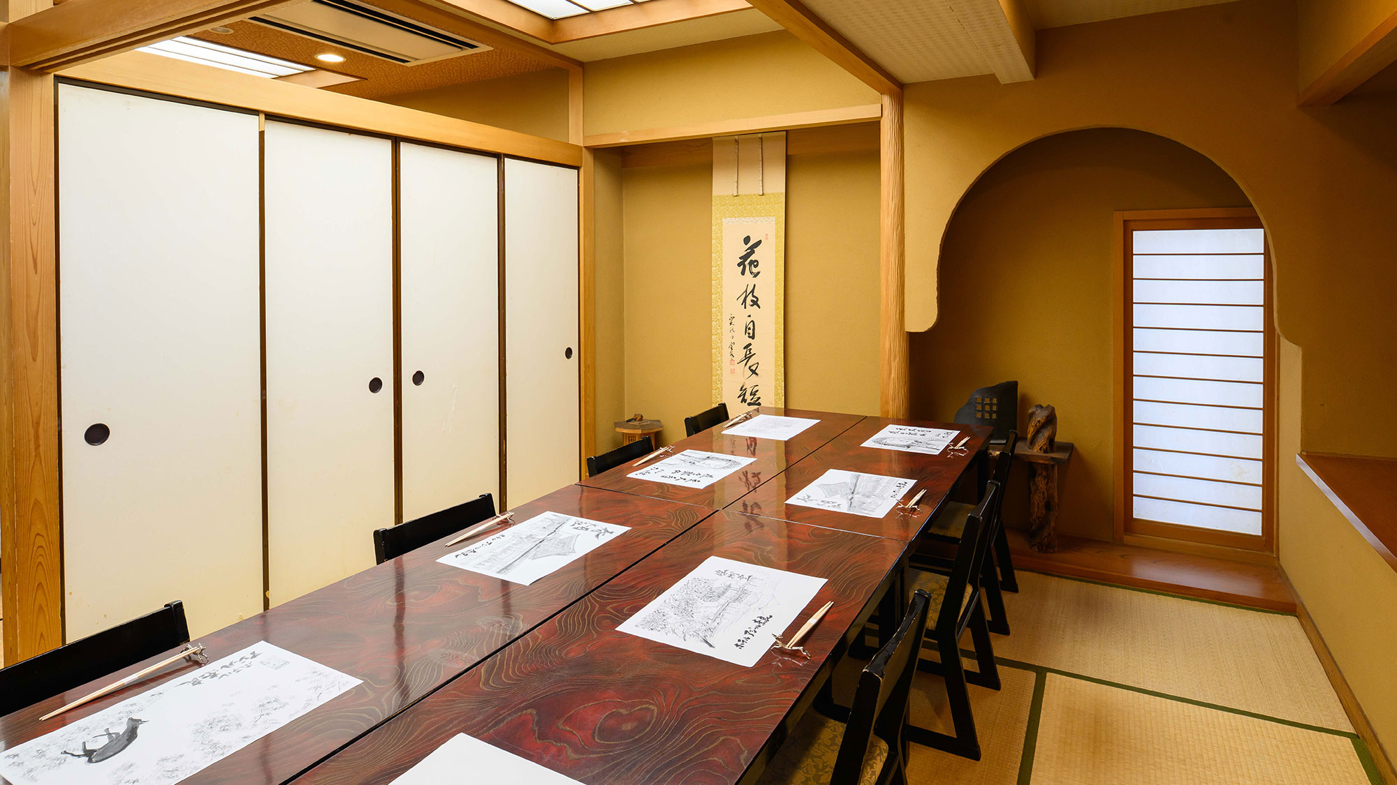 【日本料理　かがりや】客席：個室