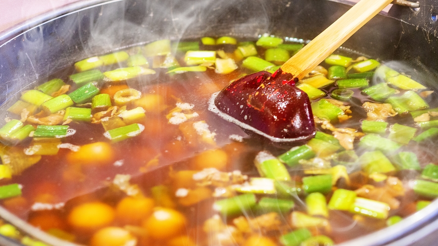 【芋煮】山形の郷土料理といえばコレ！朝から“ほっこり”山形の味わいをご堪能下さい