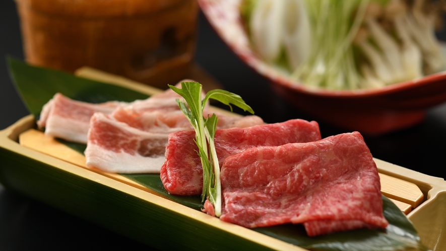 【山形牛と米沢豚】地元のブランド肉を食べ比べ