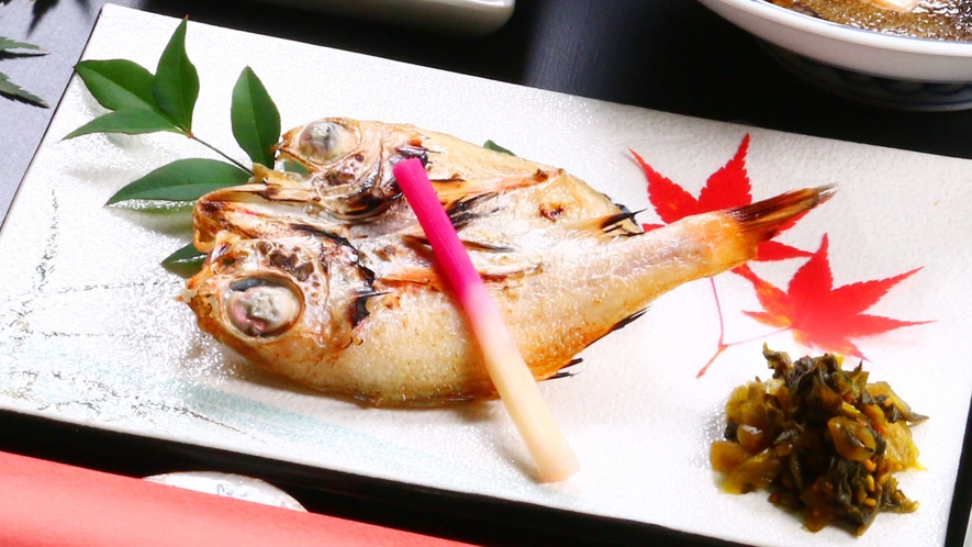 【夕食】すべての夕食料理コース★焼き魚の一例