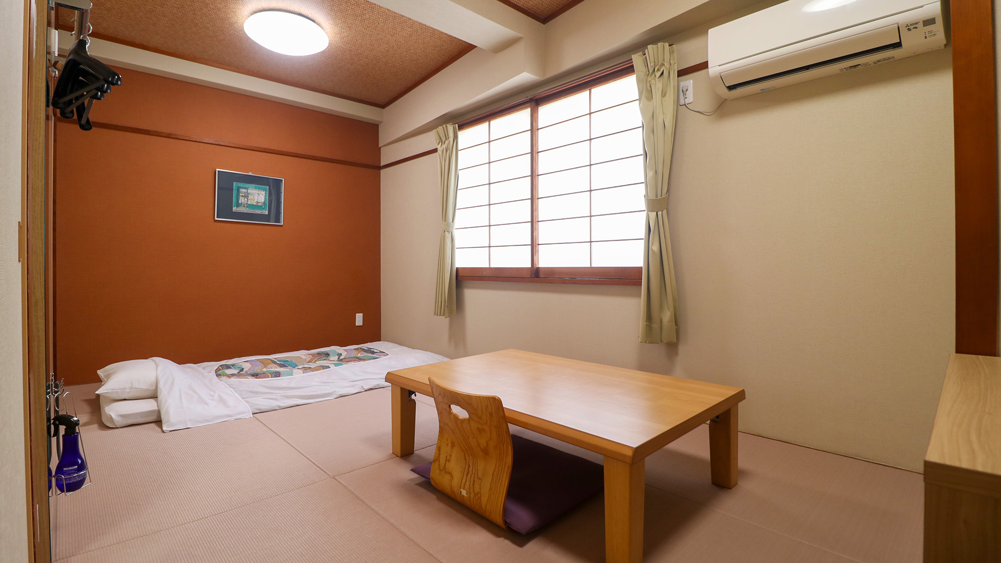 #和室　ホテルだけど自宅のようにリラックスしたい。そんな方にぴったりの気兼ねなく過ごせる和室です。