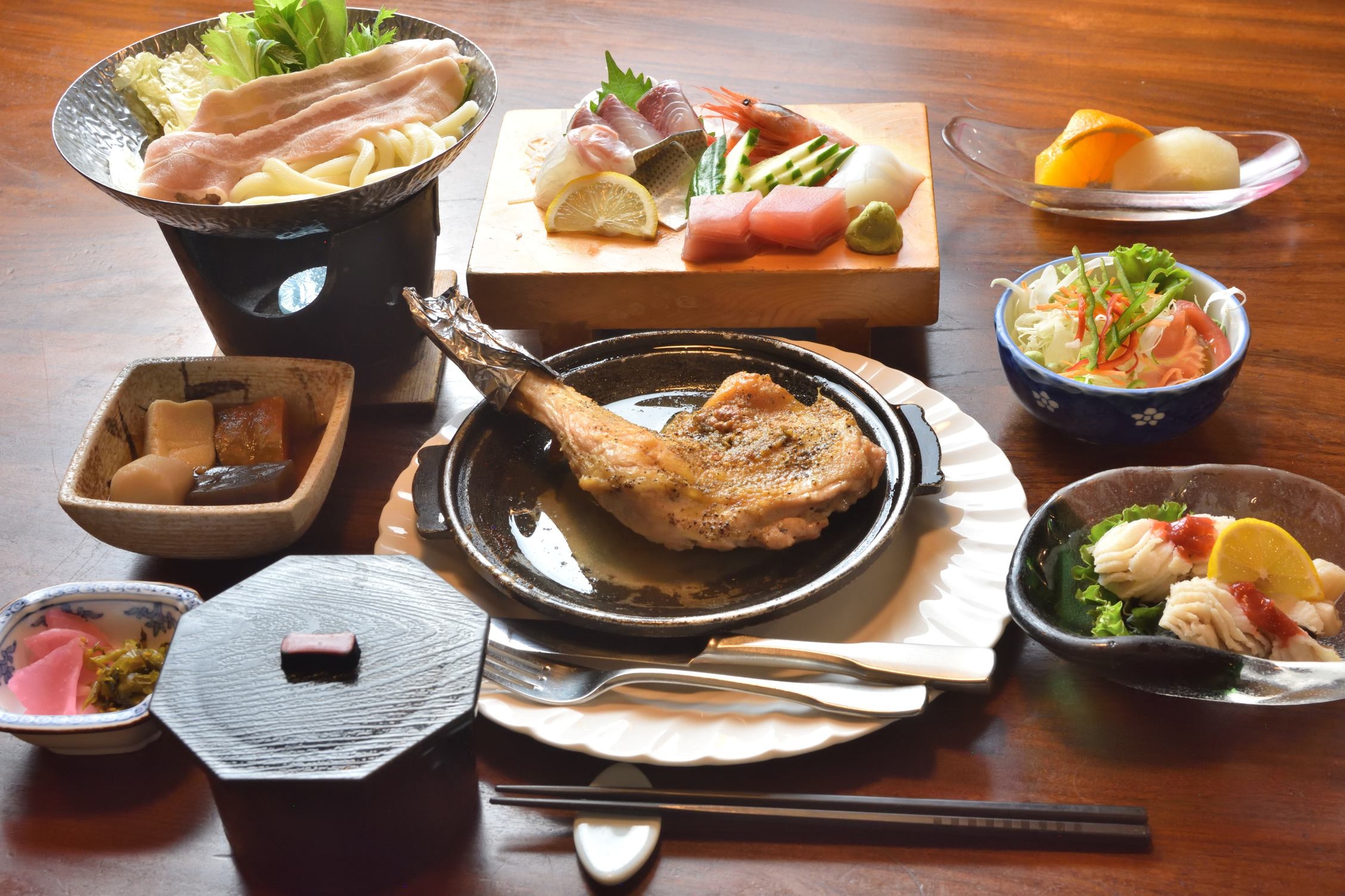 NEW！【二ノ松】香川県のいいとこ取り♪ご当地さぬき骨付鶏と瀬戸の鮮魚お造り　２食付き