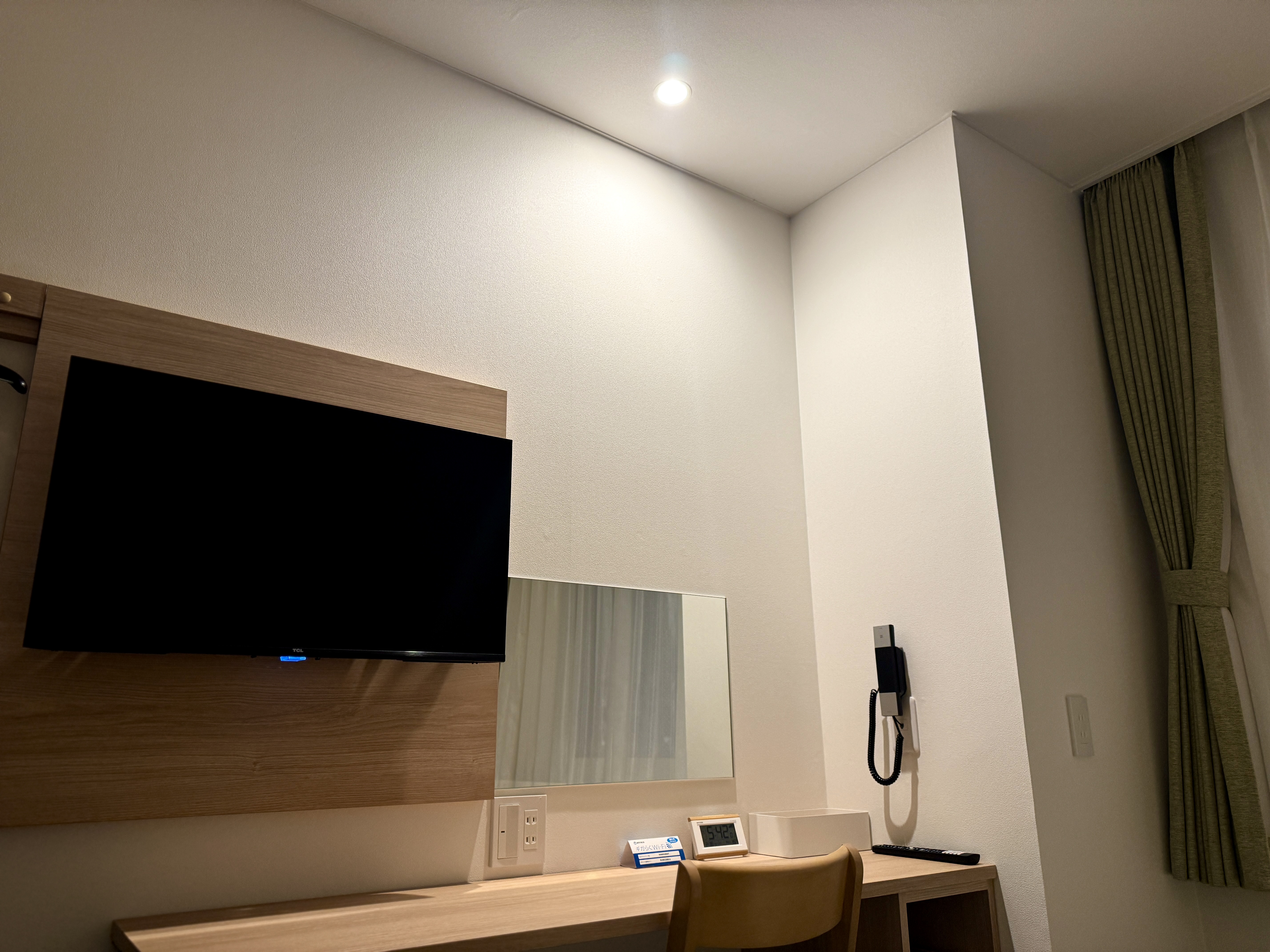 デスク側ライトアップ（リニューアル）