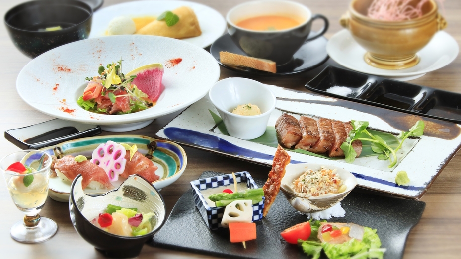 【期間限定】10％OFF／旅の目的は「食」という方にオススメ！自慢の極会席が今だけお得＜●極会席＞