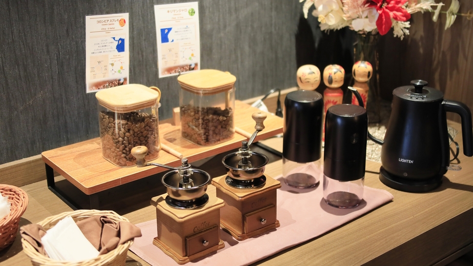 【15％OFF】【楽天スーパーSALE】＋ポイント2倍／旅の目的が「食」という方に人気＜■特選会席＞