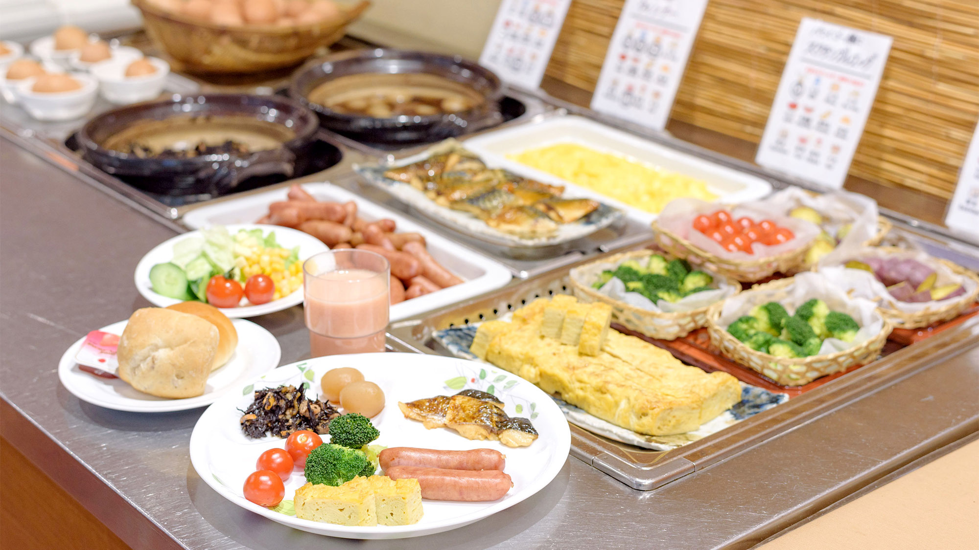 【朝食付】晩春初夏 朝食バイキングと温泉堪能♪〜夕食をご希望の方は館内レストランにて別料金で承ります