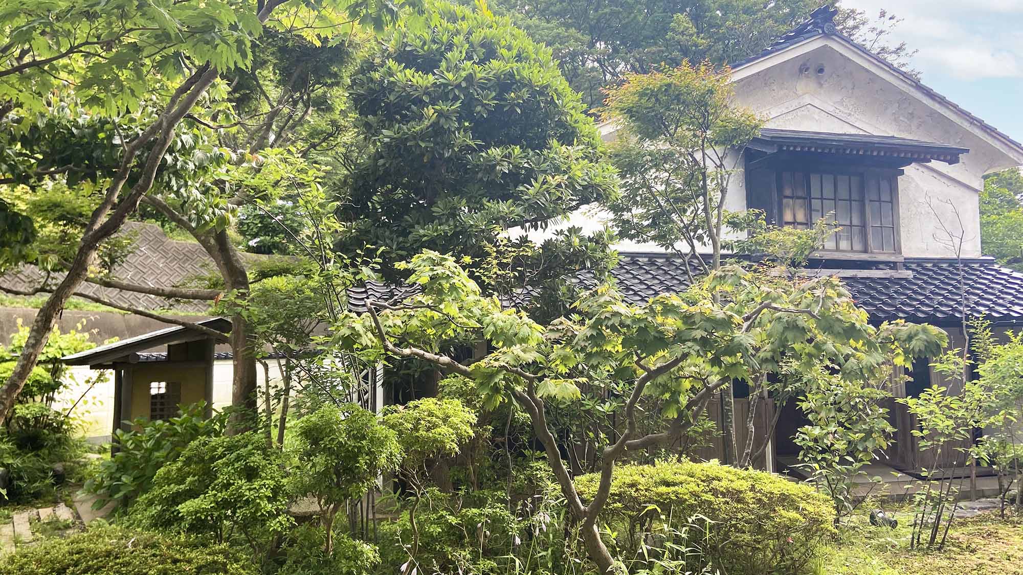 ・【前庭】緑の香りが心地良いですよ