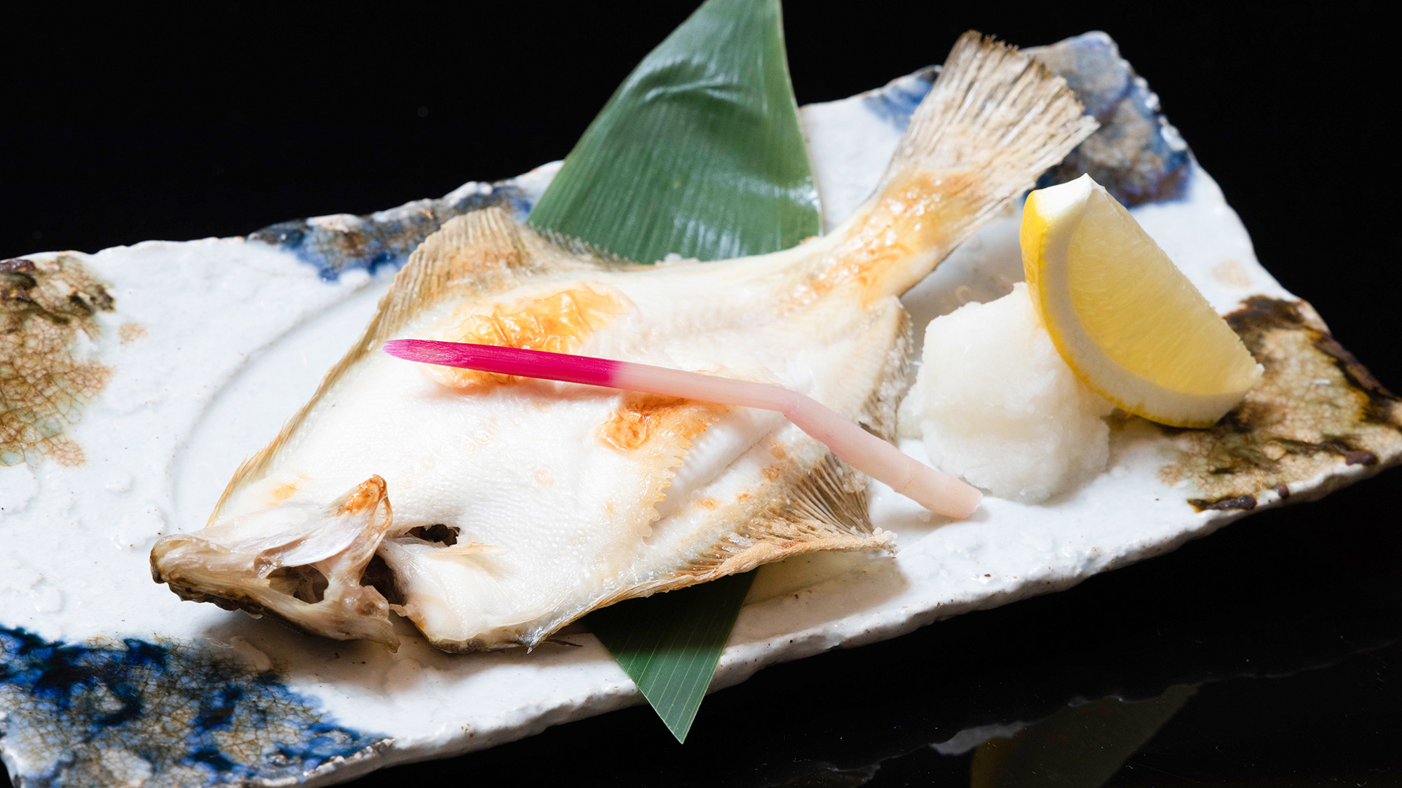 ・【レストランメニュー一例／焼き魚】約50種類の一品料理や定食からメニューをご注文ください