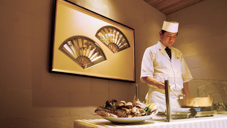 【夕食付】＜大好評＞料理長が目の前で揚げる「お座敷天ぷら」懐石コース【クラブラウンジアクセス付】