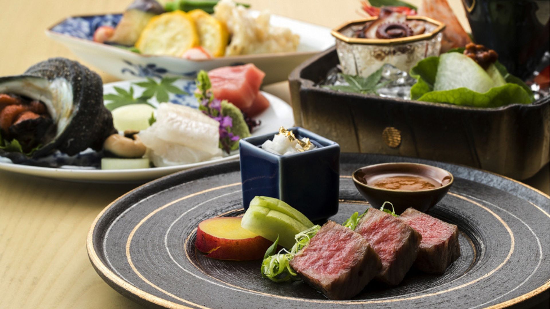 当館一番人気「讃岐懐石」