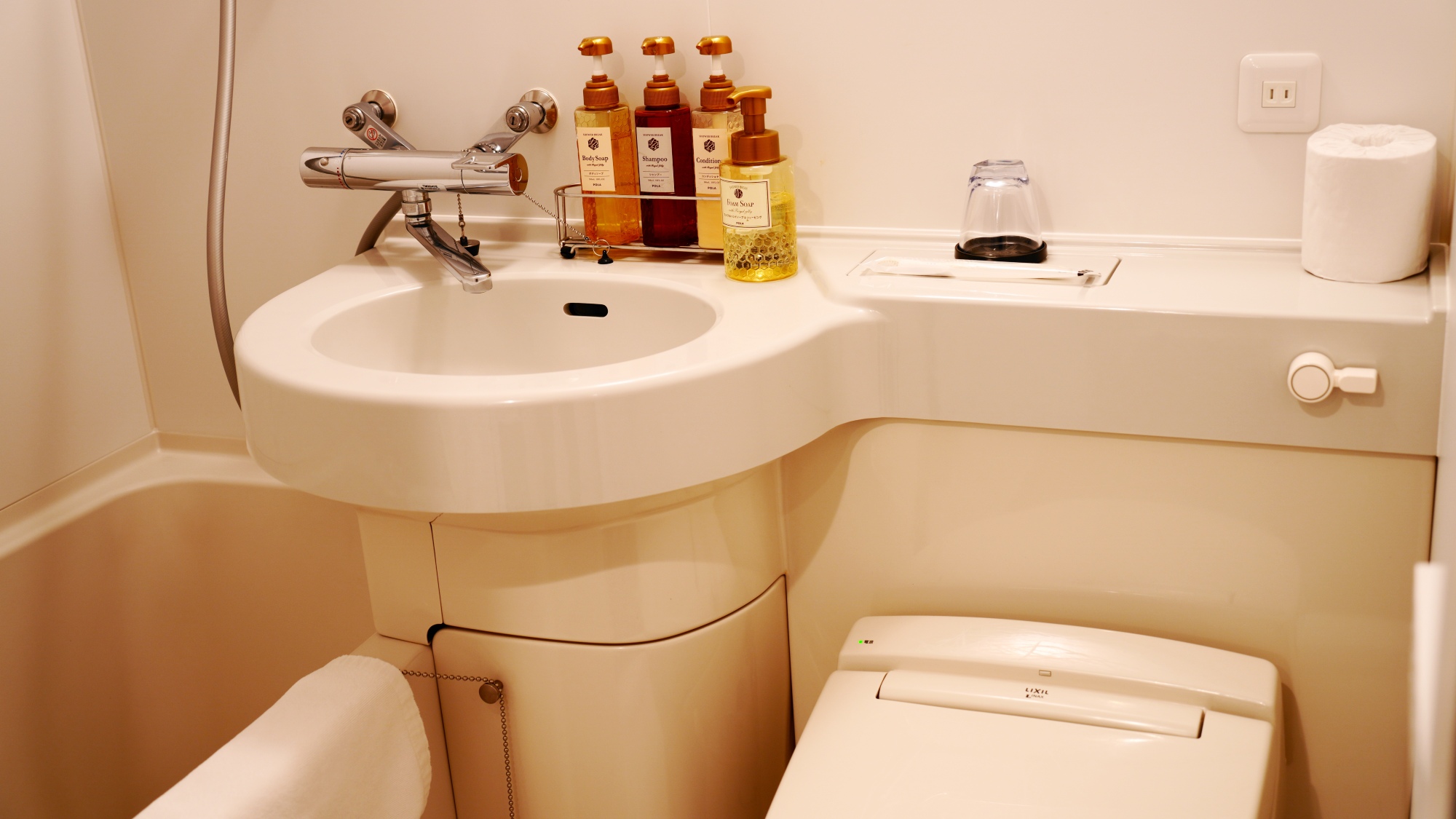 【客室】ユニットバスルーム